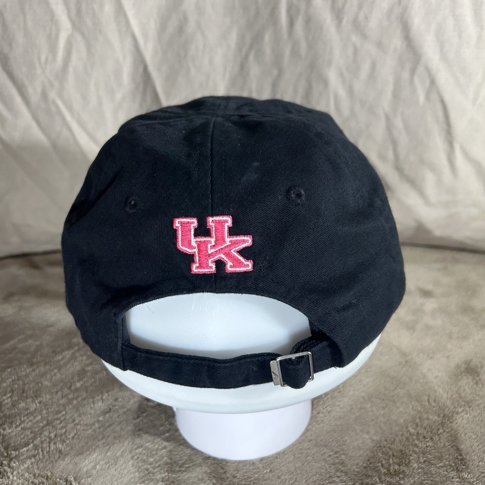 University of Kentucky Nike "UK" Baseball Cap – Black & Pink Camo Detail - Picture 2 of 7
